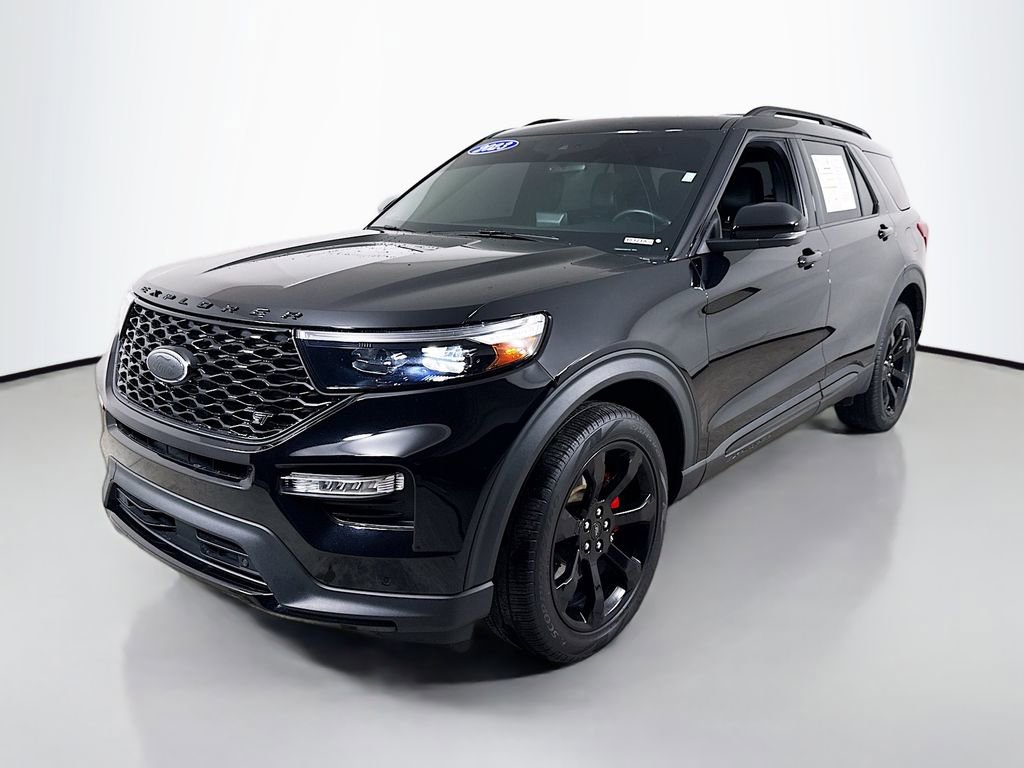 Certified 2023 Ford Explorer ST w/ Equipment Group 401A image 3