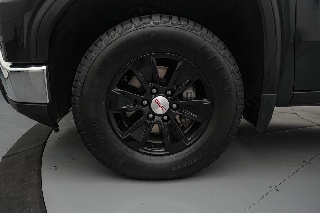 Used 2024 GMC Sierra 1500 SLE AWD/4WD image 11