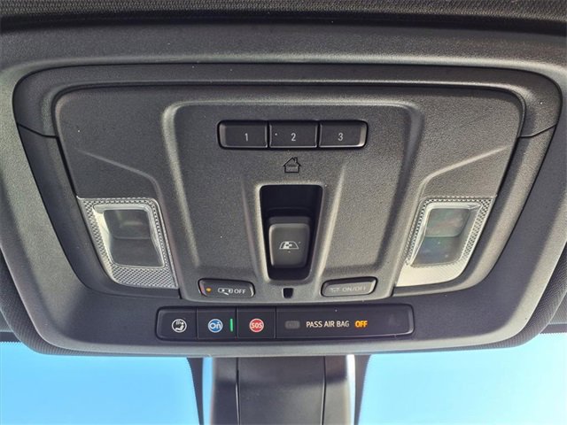 Used 2020 Chevrolet Silverado 2500 High Country w/ Technology Package image 12