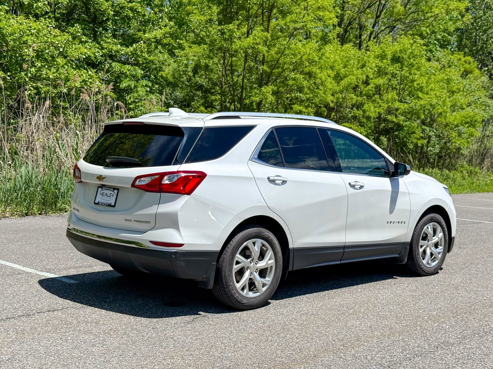 Used 2021 Chevrolet Equinox Premier AWD/4WD image 6