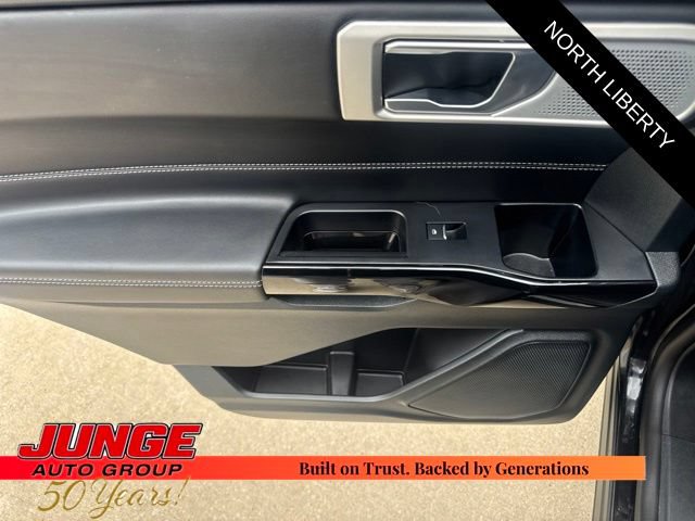 Certified 2023 Ford Explorer ST w/ Technology Package AWD/4WD image 22