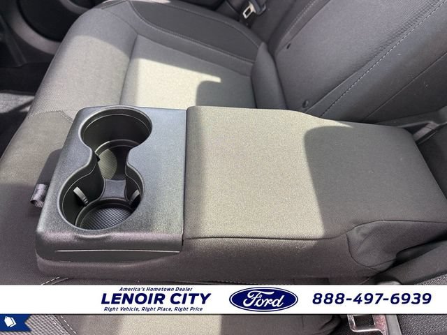 Used 2022 Dodge Charger SXT w/ Blacktop Package RWD image 14