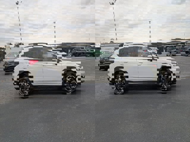 Used 2021 Subaru Crosstrek 2.5i Limited w/ Moonroof Package 2 image 4