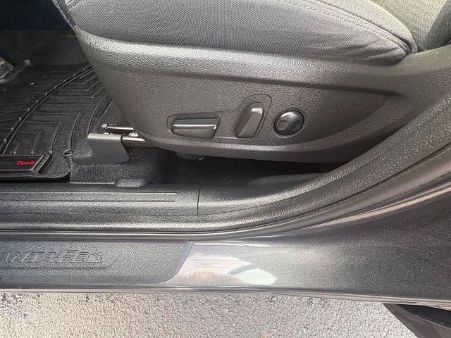 Used 2023 Hyundai Santa Fe SEL w/ Cargo Package AWD/4WD image 9