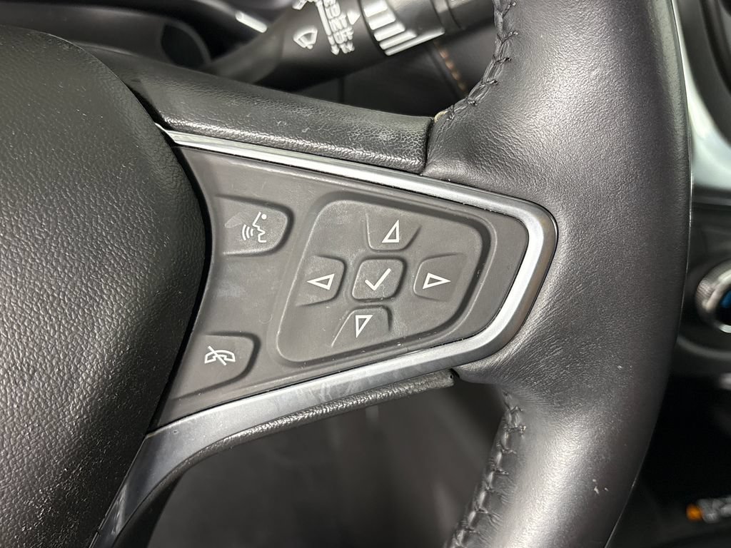 Used 2021 Chevrolet Equinox Premier FWD image 19