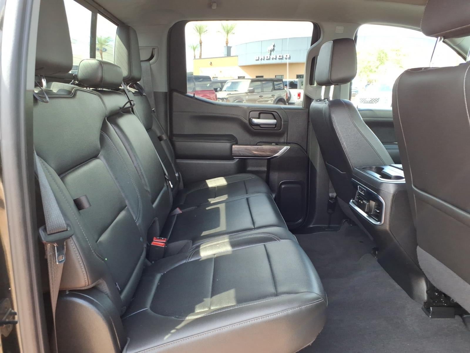 Used 2020 Chevrolet Silverado 1500 LTZ w/ LTZ Plus Package AWD/4WD image 14