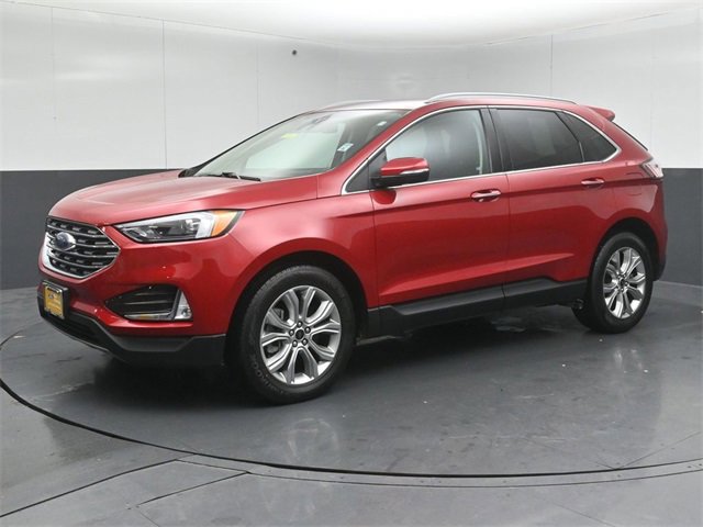 Certified 2024 Ford Edge Titanium image 2