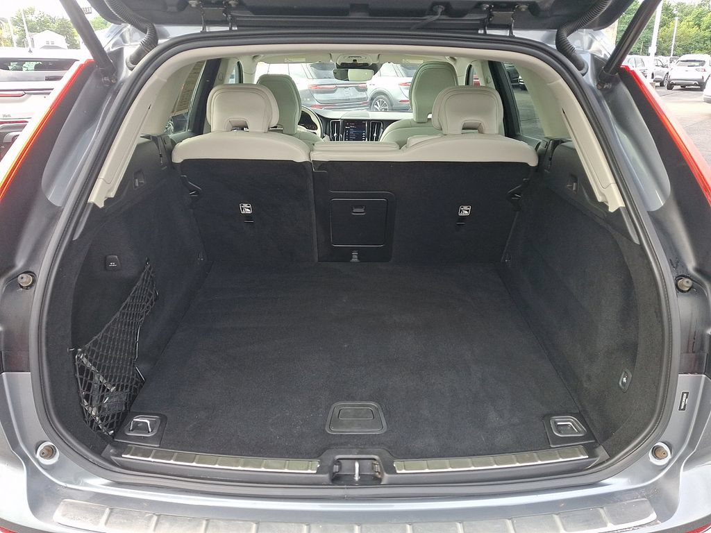 Used 2021 Volvo XC60 T5 Inscription w/ Advanced Package AWD/4WD image 28