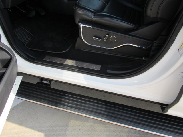 Certified 2023 Ford F150 Platinum w/ Equipment Group 701A High AWD/4WD image 12