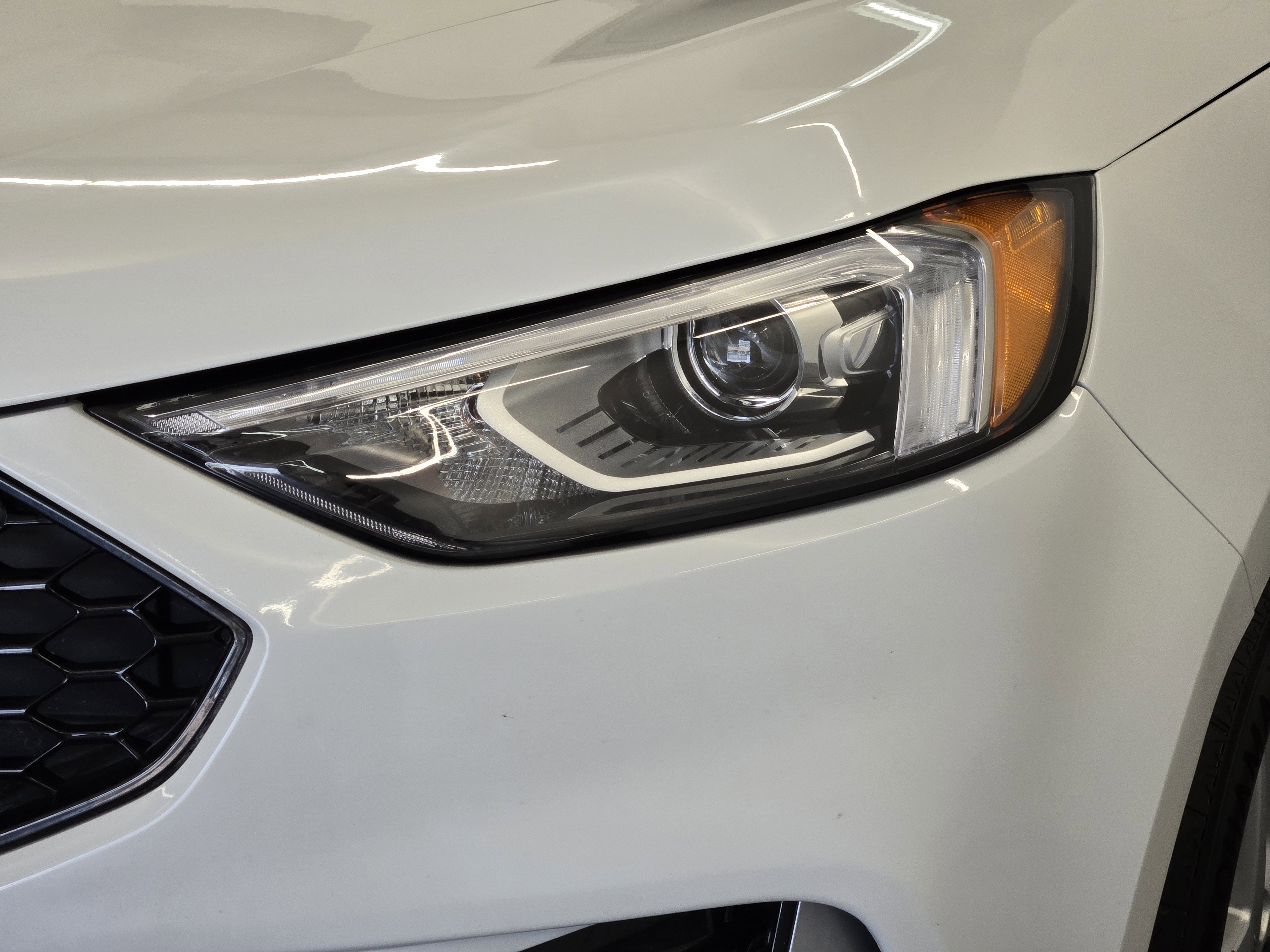 Certified 2023 Ford Edge SEL AWD/4WD image 8