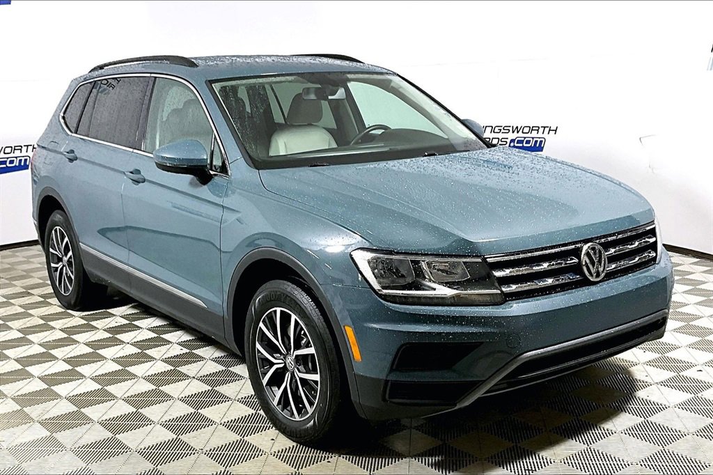 Used 2020 Volkswagen Tiguan SE image 3
