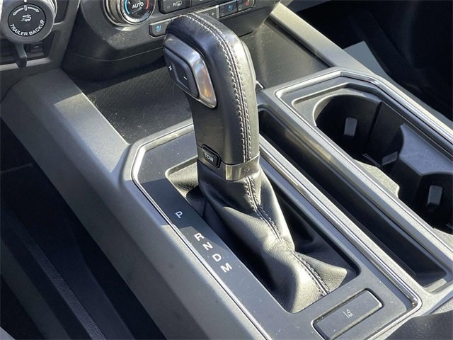 Certified 2018 Ford F150 Raptor w/ Equipment Group 802A Luxury image 30