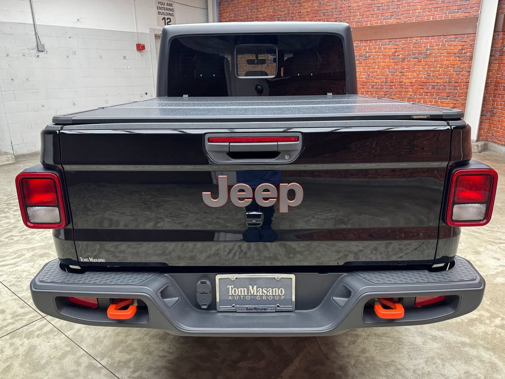 Used 2023 Jeep Gladiator Mojave w/ Cold Weather Group AWD/4WD image 4