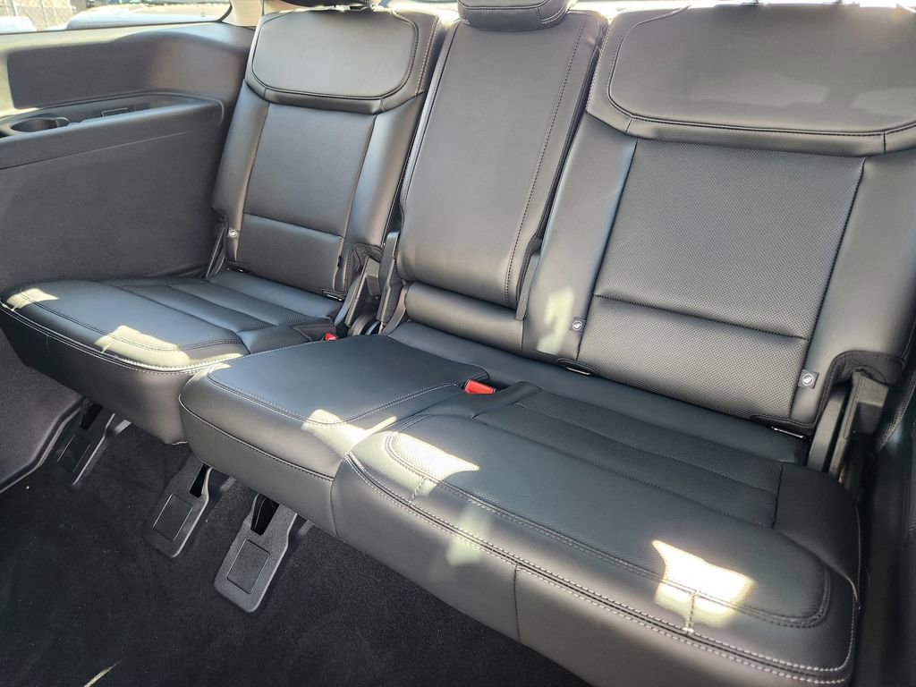 Certified 2025 Ford Expedition Platinum w/ Driver's Package image 16
