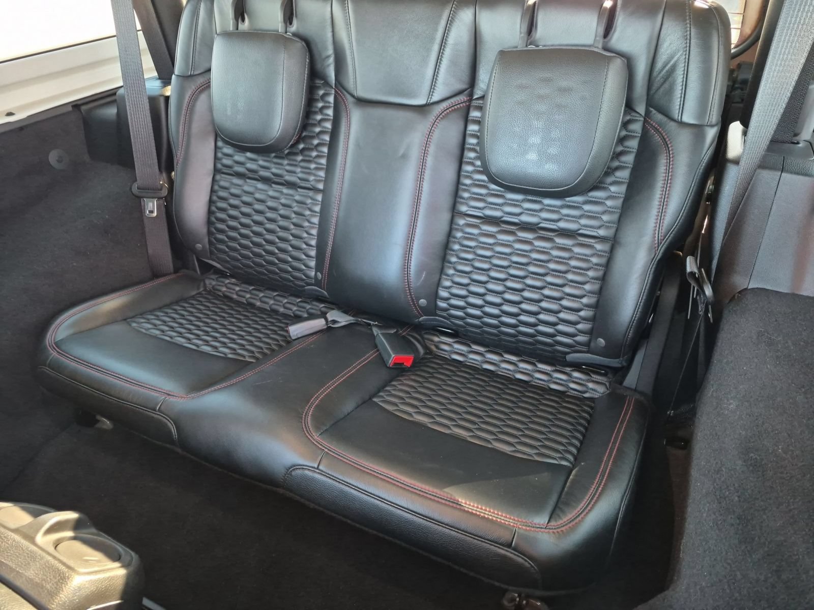 Used 2021 Jeep Wrangler Rubicon w/ Uconnect 4C Nav & Sound Group AWD/4WD image 25