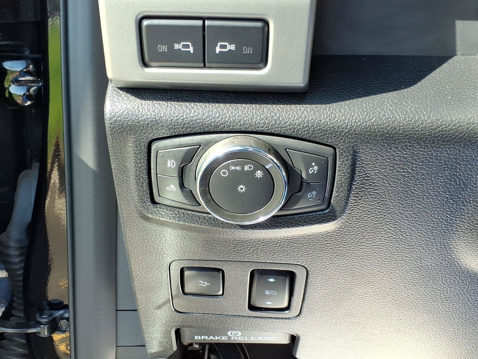 Certified 2021 Ford F350 4x4 Crew Cab Super Duty image 17