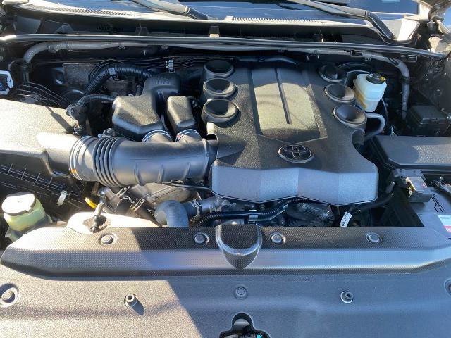 Used 2022 Toyota 4Runner SR5 image 32
