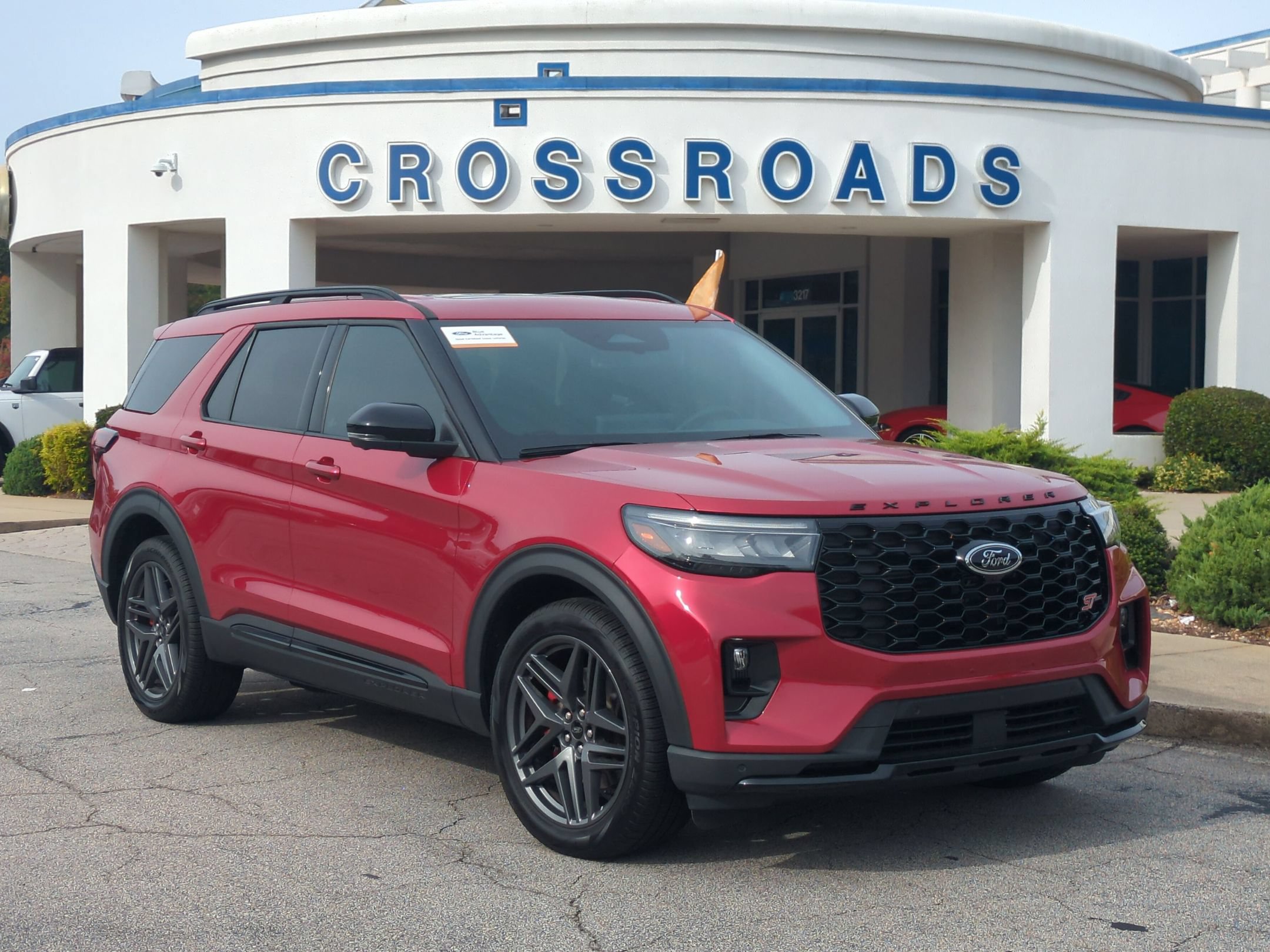 Certified 2025 Ford Explorer ST w/ Sun And Sound Package AWD/4WD image 1