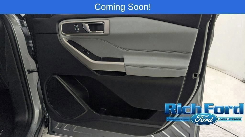 Certified 2021 Ford F250 XLT w/ XLT Premium Package AWD/4WD image 81
