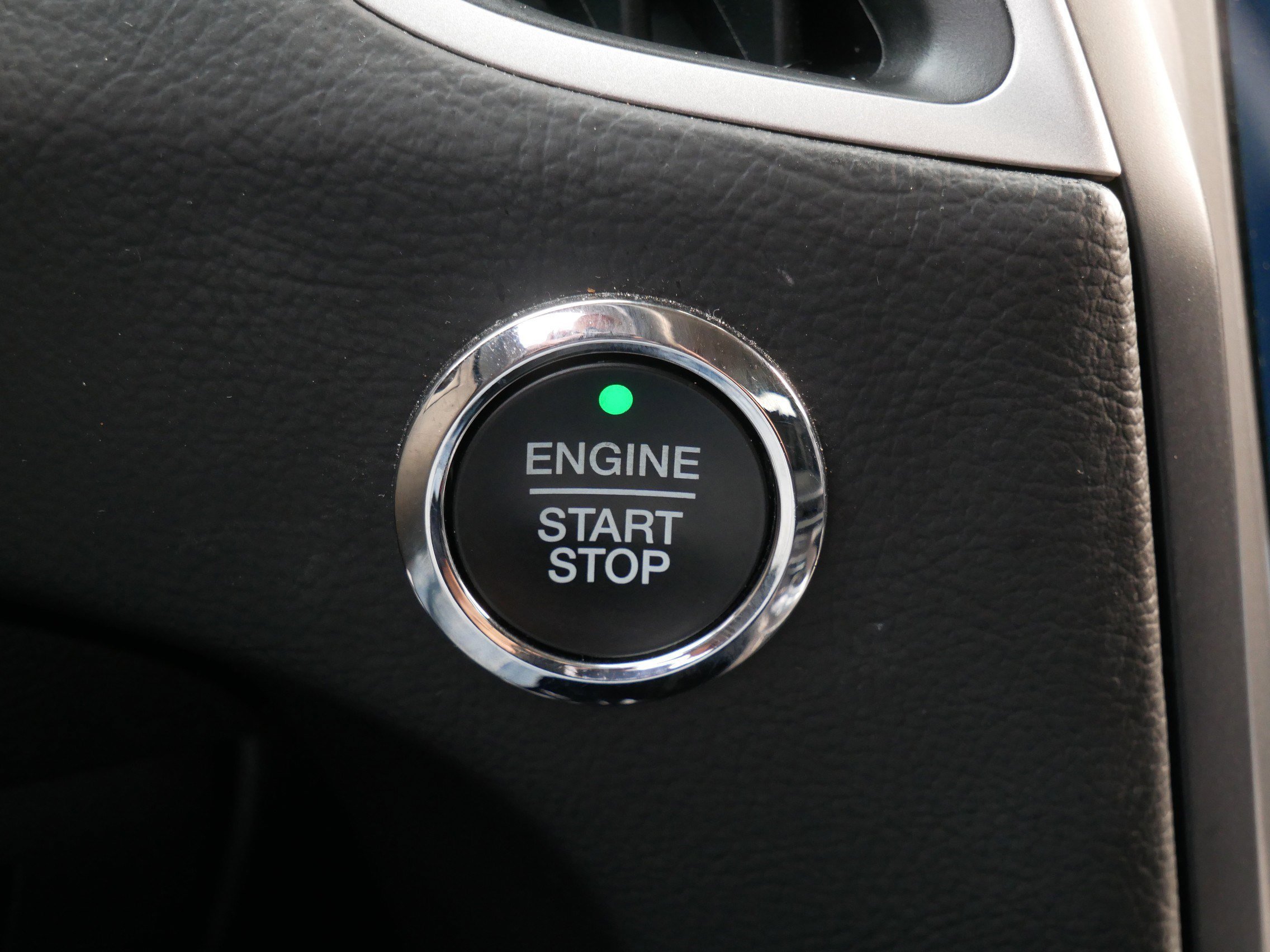 Certified 2023 Ford Edge SEL w/ Convenience Package image 34