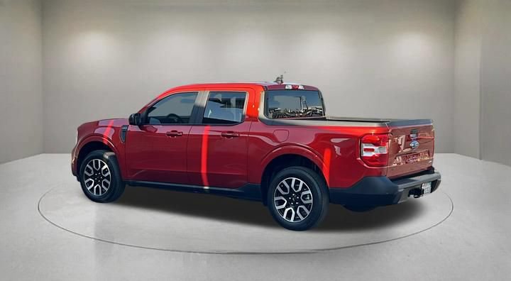 Certified 2024 Ford Maverick Lariat AWD/4WD image 4