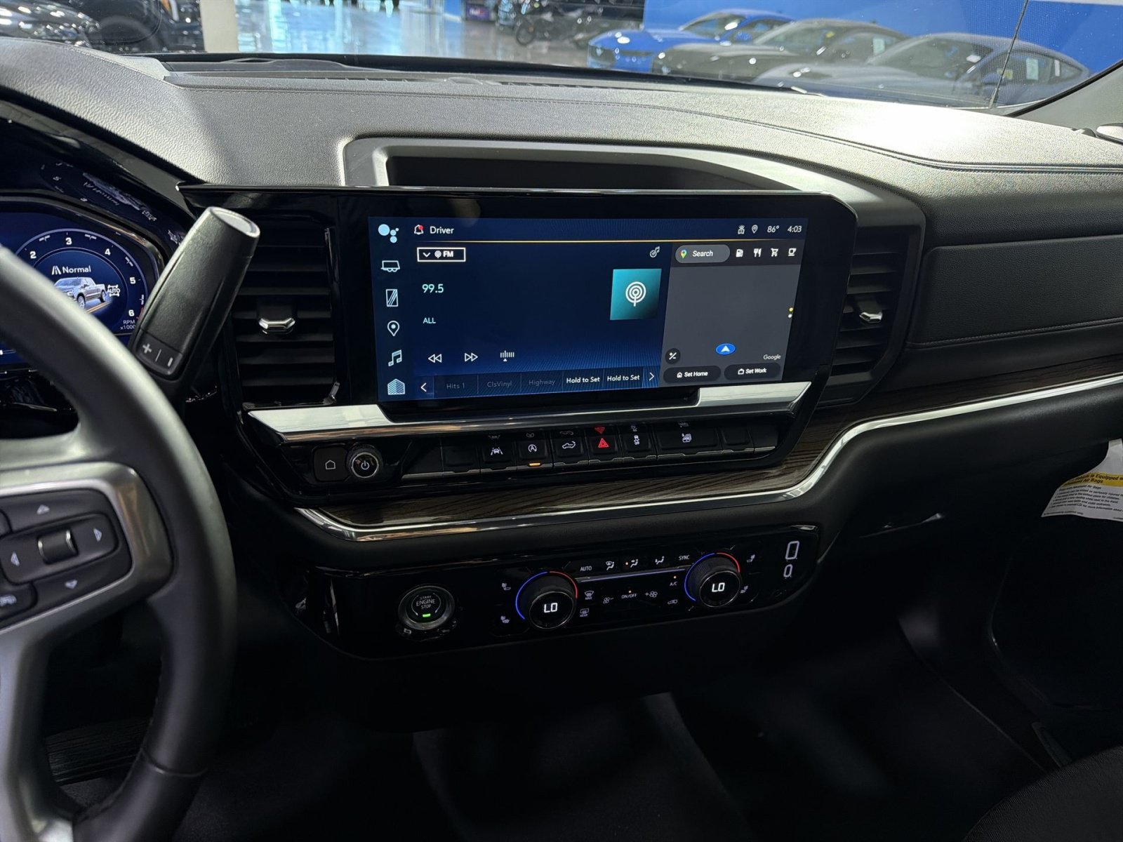 Used 2024 Chevrolet Silverado 1500 LT AWD/4WD image 19