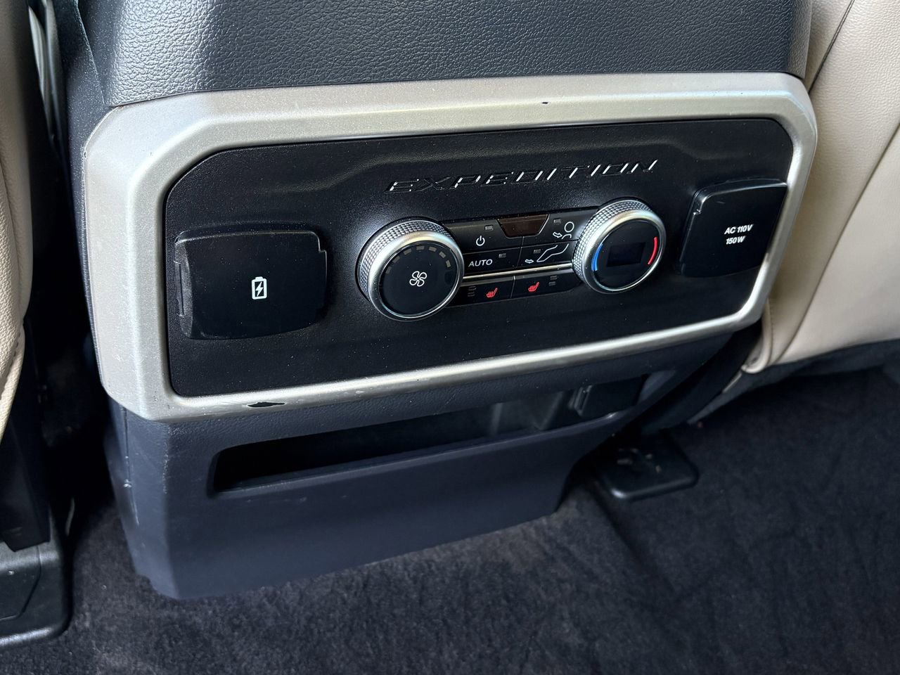 Certified 2023 Ford Expedition Limited image 23