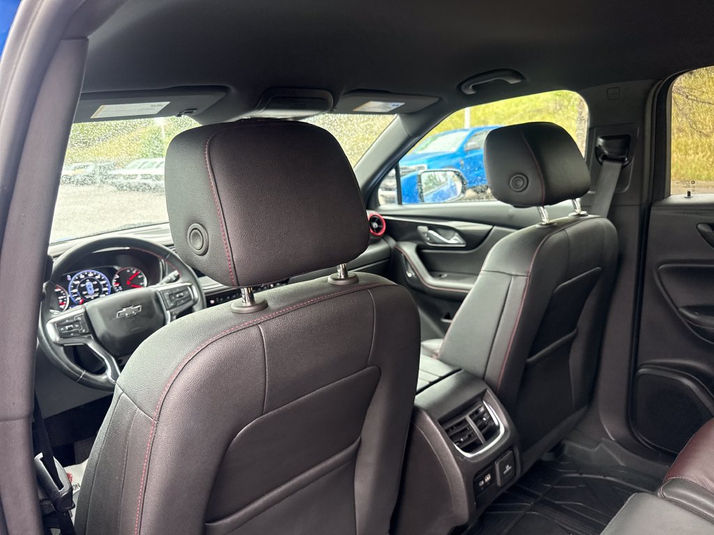 Used 2025 Chevrolet Blazer RS FWD image 24