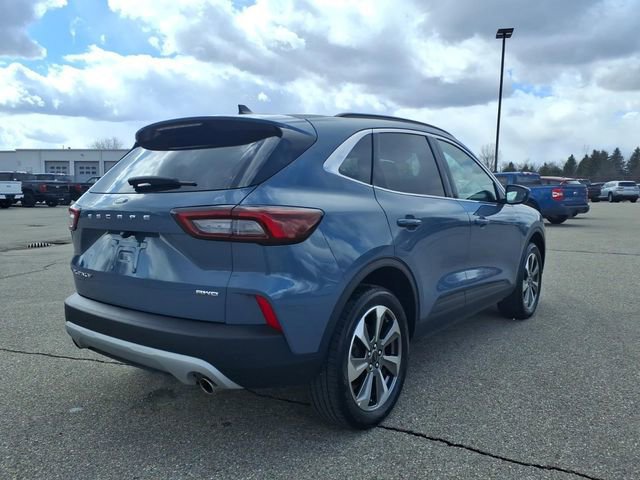 Certified 2025 Ford Escape Platinum image 4