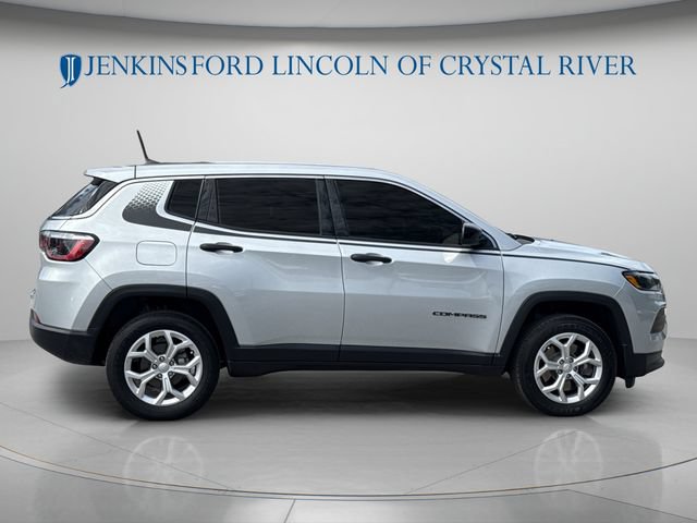 Used 2024 Jeep Compass Sport w/ Mopar Graphics Package AWD/4WD image 2