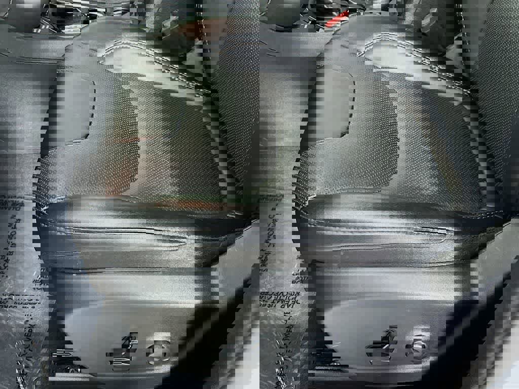 Used 2023 Jeep Cherokee Altitude Lux image 31