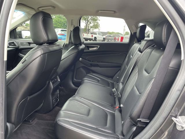 Certified 2020 Ford Edge Titanium FWD image 12
