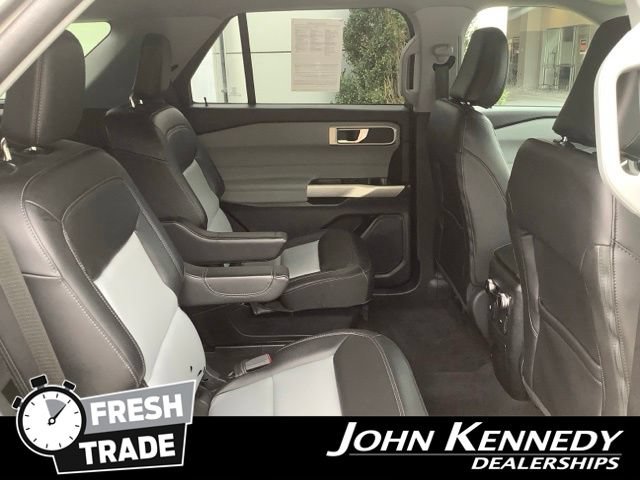 Certified 2023 Ford Explorer XLT w/ Equipment Group 202A AWD/4WD image 27