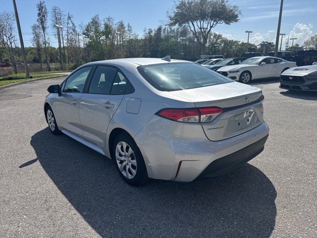 Used 2024 Toyota Corolla LE image 3