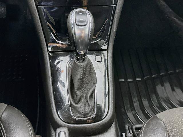 Used 2018 Buick Encore Preferred AWD/4WD image 17