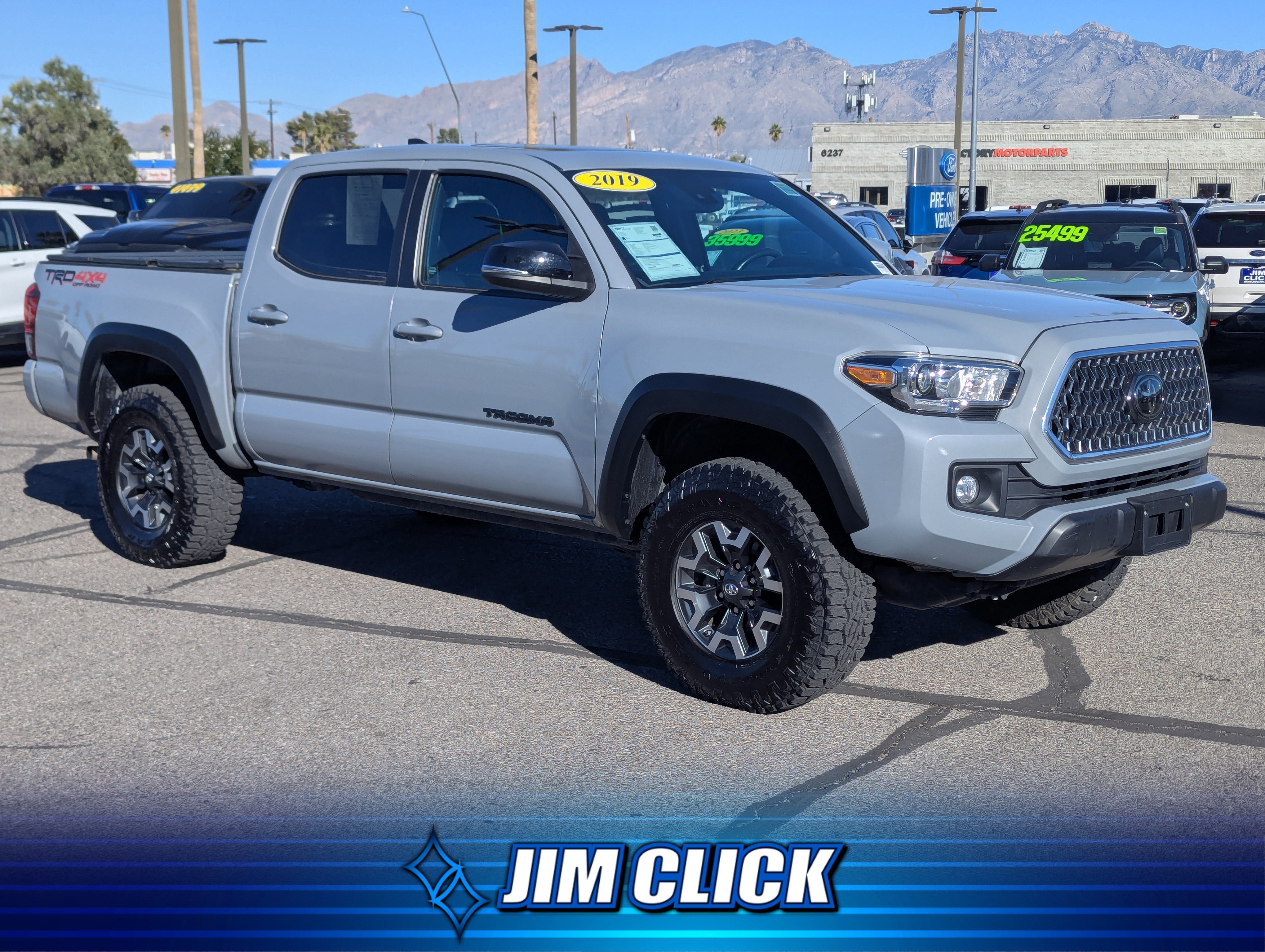 Used 2019 Toyota Tacoma TRD Off-Road image 5