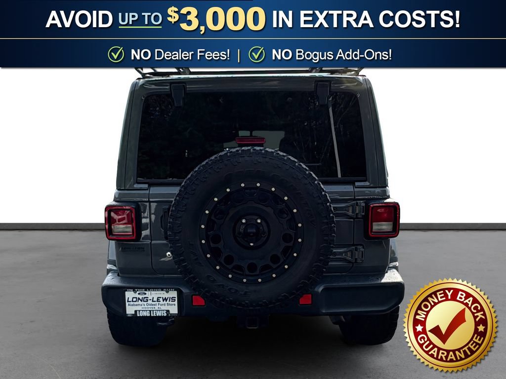 Used 2019 Jeep Wrangler Unlimited Sahara AWD/4WD image 5
