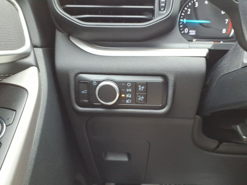 Certified 2023 Ford Explorer XLT AWD/4WD image 16