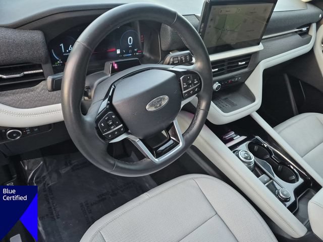 Certified 2025 Ford Explorer Platinum w/ Ultimate Package AWD/4WD image 16
