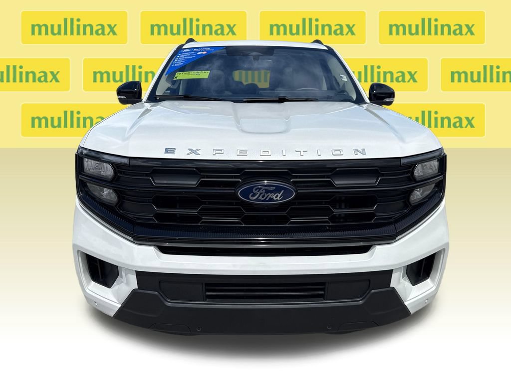 Certified 2025 Ford Expedition Active RWD image 12