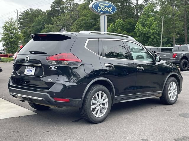 Used 2020 Nissan Rogue SV FWD image 25