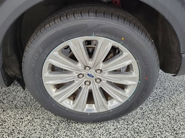 Certified 2023 Ford Explorer Limited w/ Limited Technology Package AWD/4WD image 5