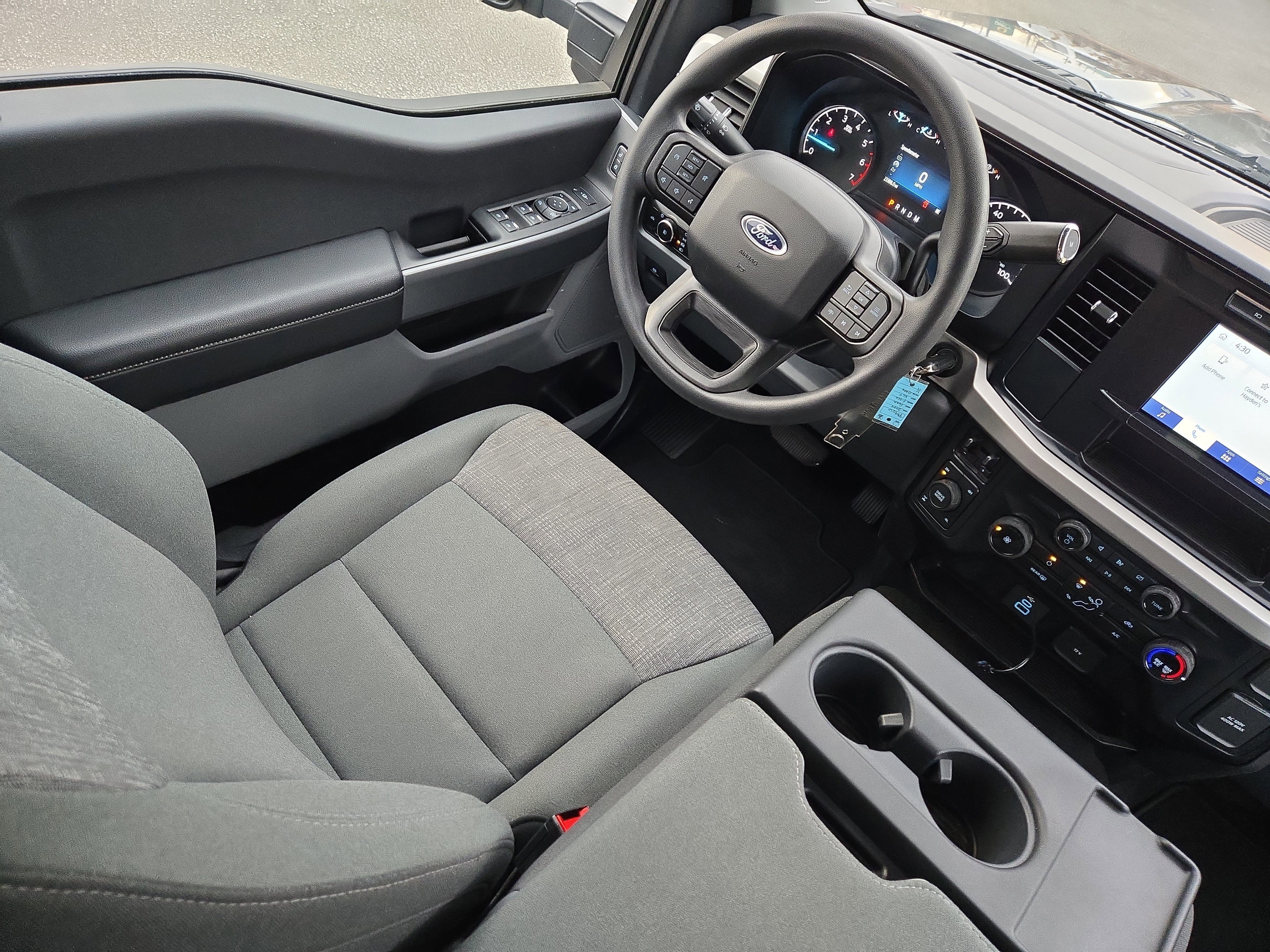 Certified 2024 Ford F350 XLT w/ 360-Degree Camera Package image 18