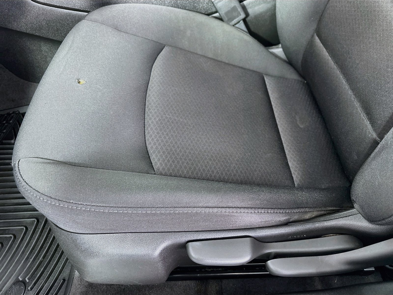 Used 2018 Chevrolet Malibu LS FWD image 18