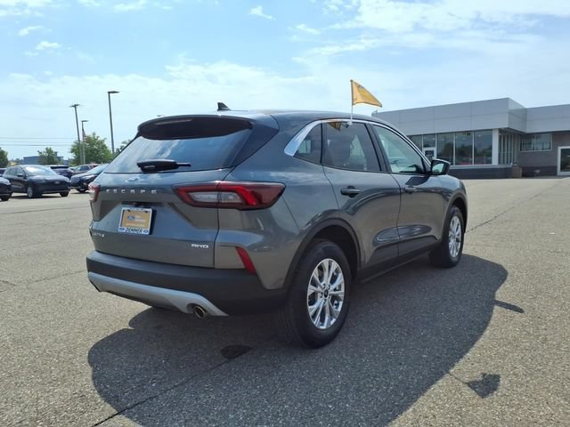 Certified 2024 Ford Escape Active w/ Tech Pack #2 AWD/4WD image 7