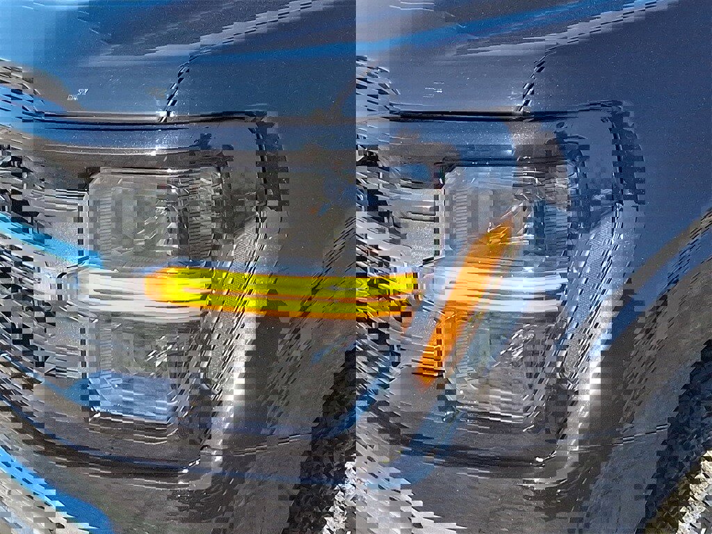 Certified 2025 Ford F150 XLT w/ Equipment Group 302A MID image 9