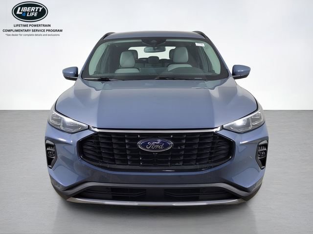 Certified 2024 Ford Escape Platinum w/ Class II Trailer Tow Package image 8