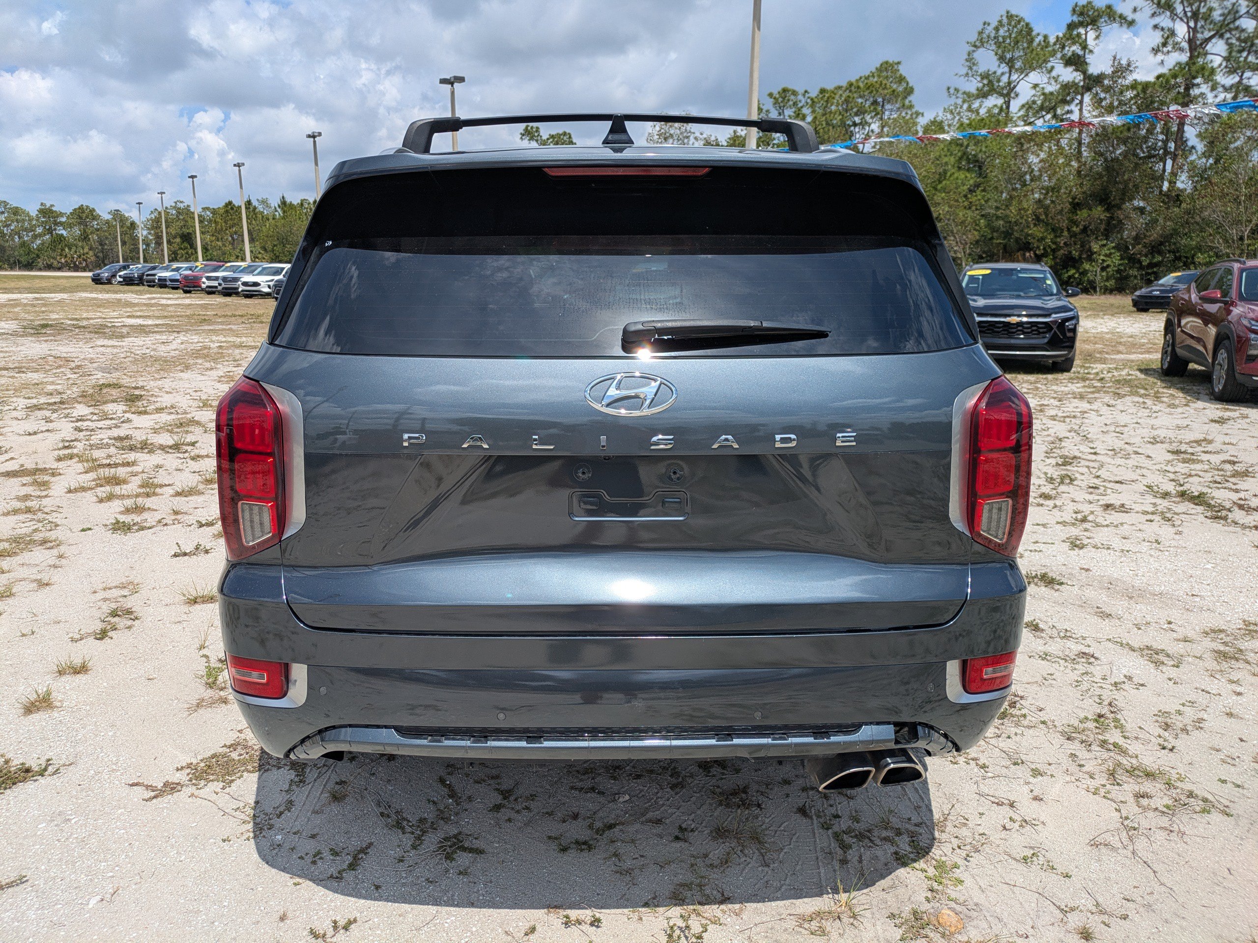 Used 2022 Hyundai Palisade Limited FWD image 5