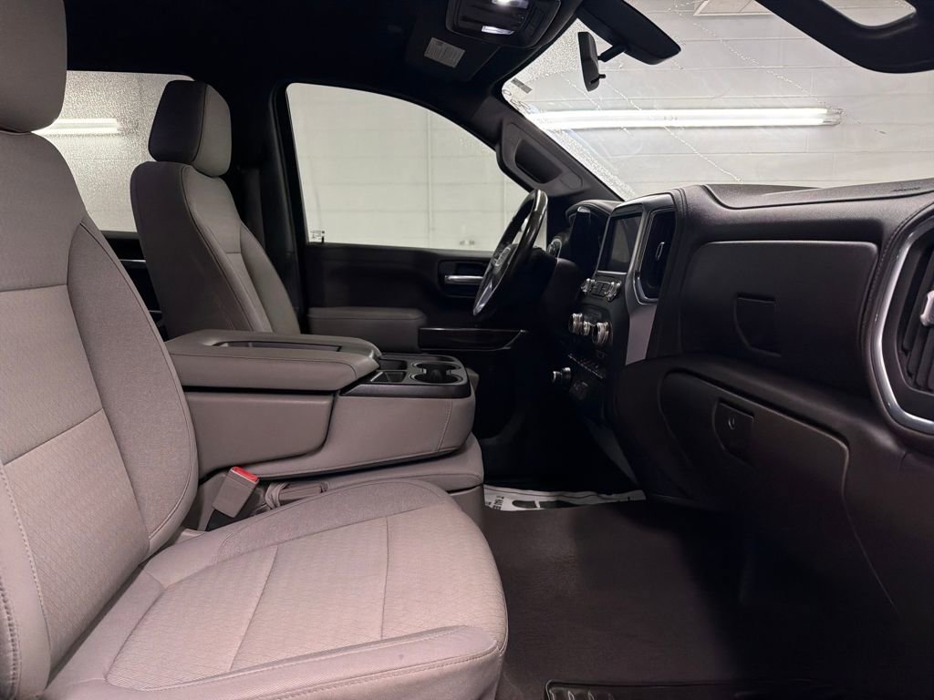 Used 2020 GMC Sierra 1500 SLE w/ SLE Value Package image 27