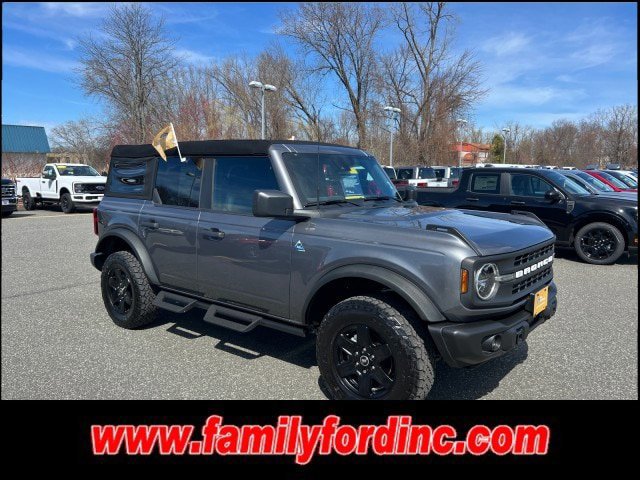Certified 2023 Ford Bronco Black Diamond AWD/4WD image 6